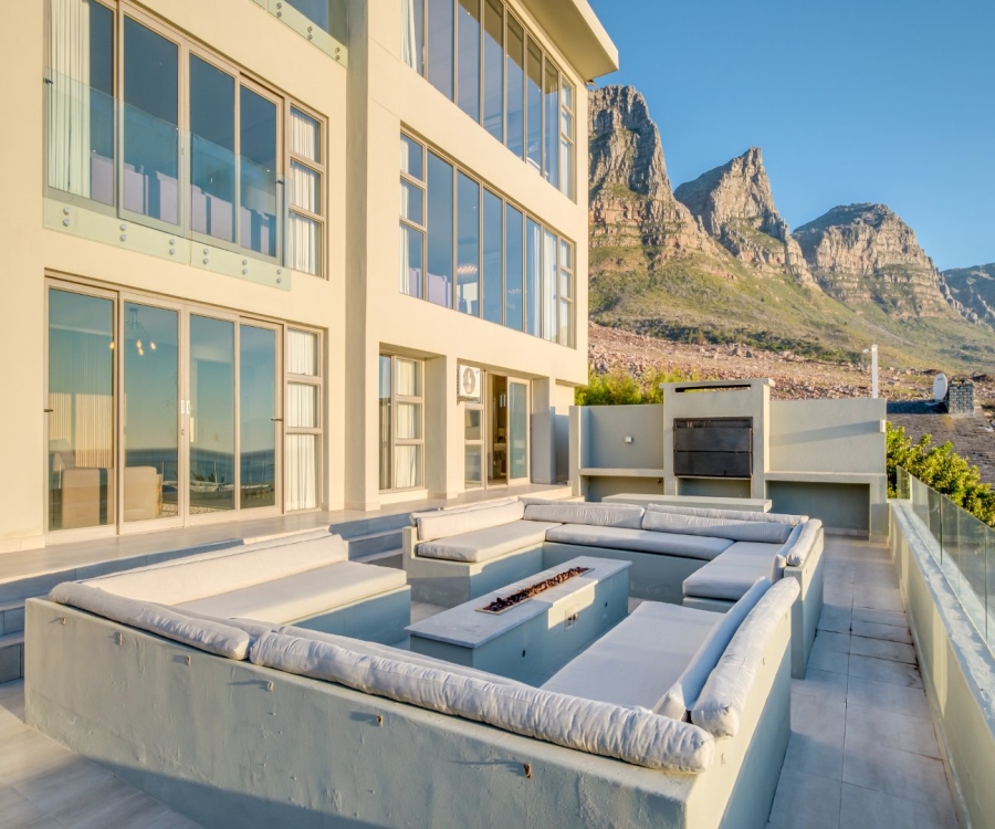 6 Bedroom Property for Sale in Camps Bay Western Cape